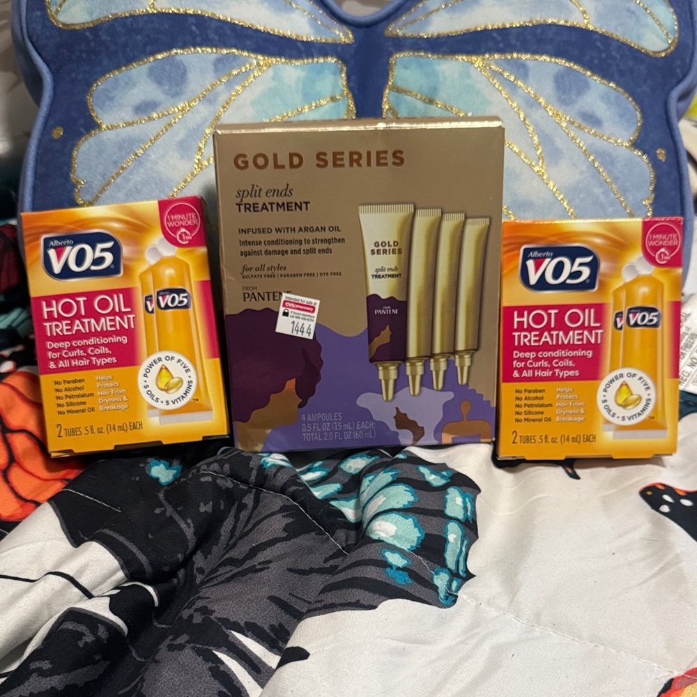 VO5 Hot Oil Treatment and  Gold Series Split Ends Treatment 3 pack